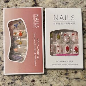 🫐3 for $15🫐 Floral and Strawberry Nail Art Set